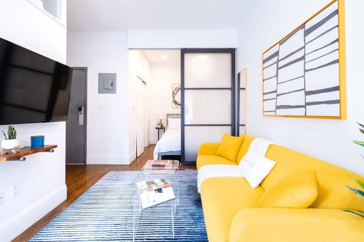 69-5c Festive Comfort Brand New 1br Lower East Side Christmas Ready * New York