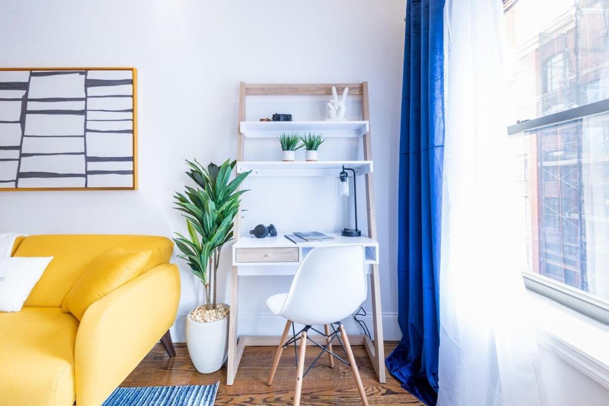 Apartment 69-5c Festive Comfort Brand New 1br Lower East Side Christmas Ready